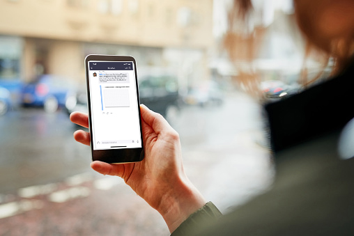 3-smb-guided-tour-whiteboard-on-team-chat-in-hand-complete